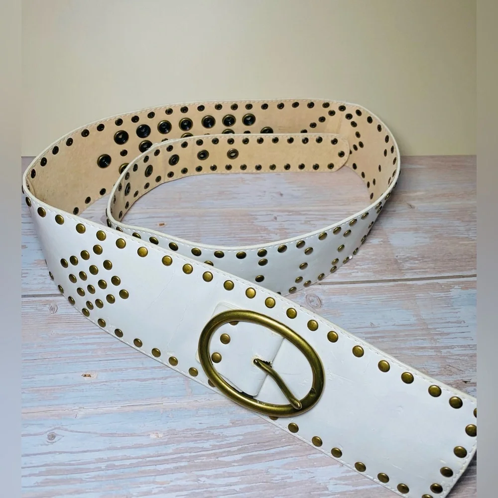 Steve‎ Madden Retro White Leather Studded Belt Metal Oval Buckle Size M